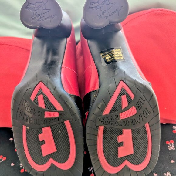 John Fluevog Choice Vanny Red & Black Heart Heels Size 10 Made In Portugal - Picture 12 of 14